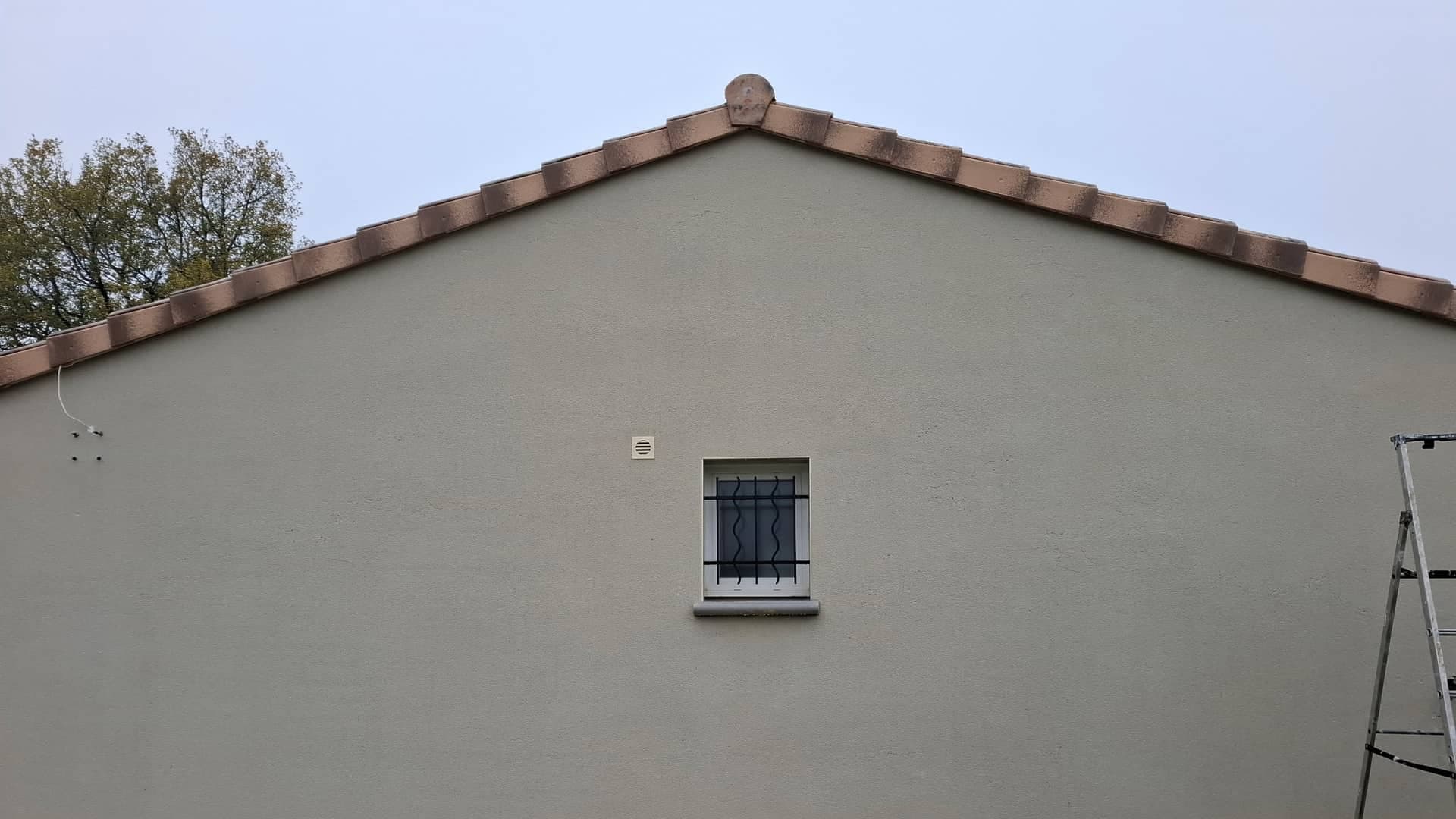 Peintre à Libourne, façade et extérieur · MG Service 24