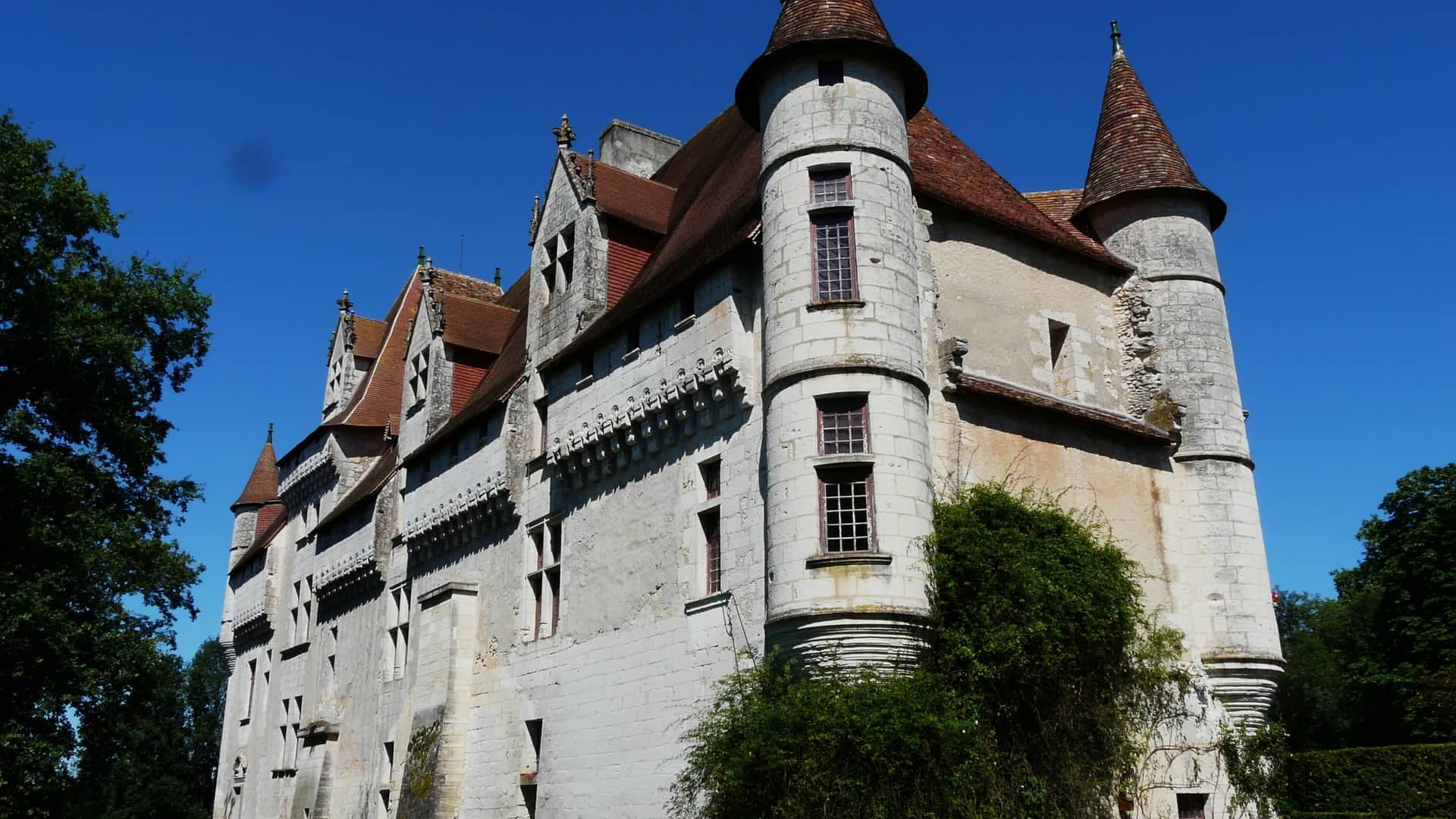 Couvreur à Neuvic, Dordogne (24)